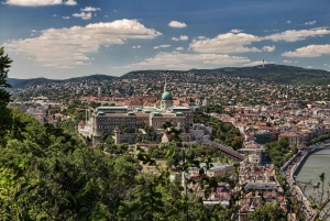 Från Wien: Guidad tur med fotografering i Budapest och Bratislava