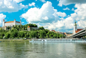 Från Wien: Guidad tur med fotografering i Budapest och Bratislava