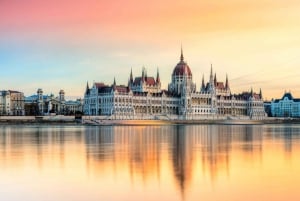 From Vienna: Budapest & Győr Guided Day Trip small group