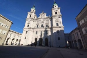 From Vienna: Wachau, Melk, Hallstatt, and Salzburg Day Trip