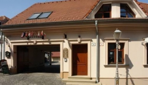 Hotel Pod Hradom