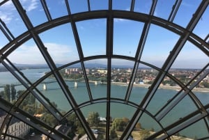 Excursion privée d'une journée dans le légendaire coude du Danube