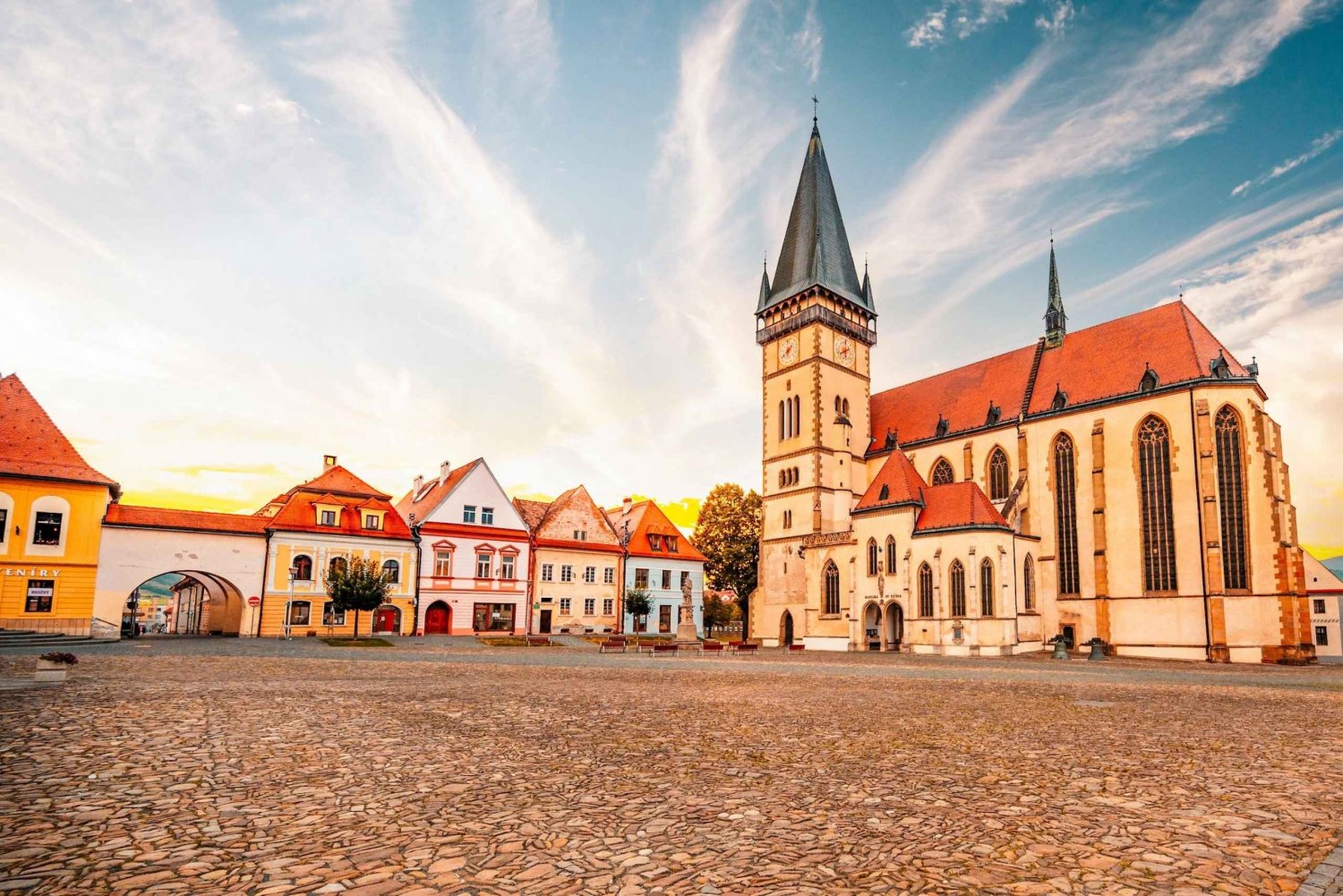 Private trip from Budapest to Bratislava & Gyor and back