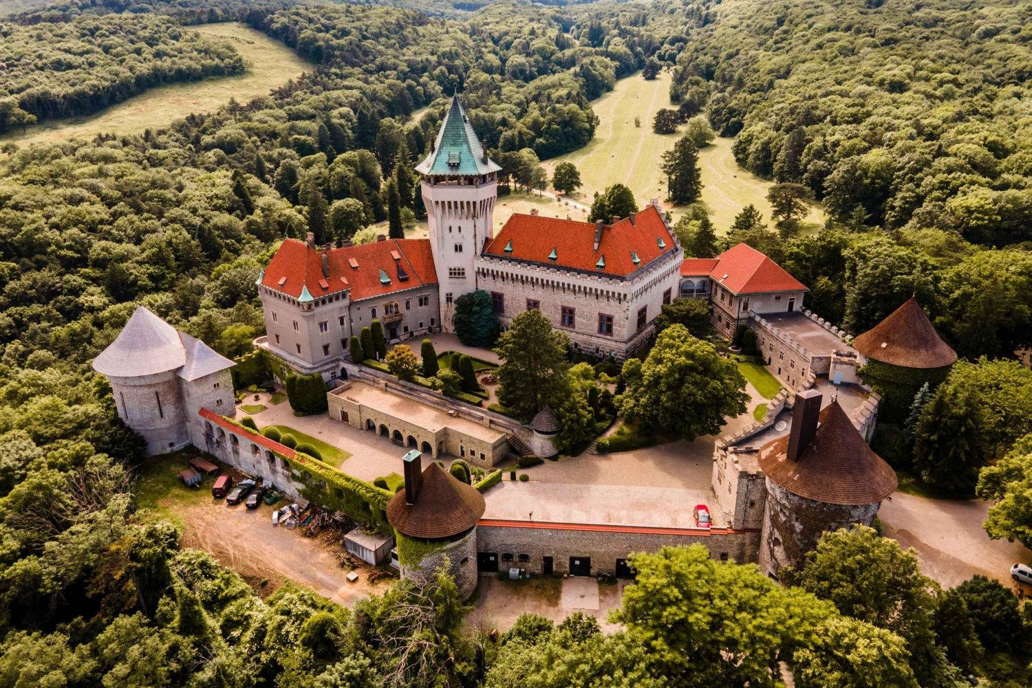 Three Castles in One day: Explore Majestic Heritage