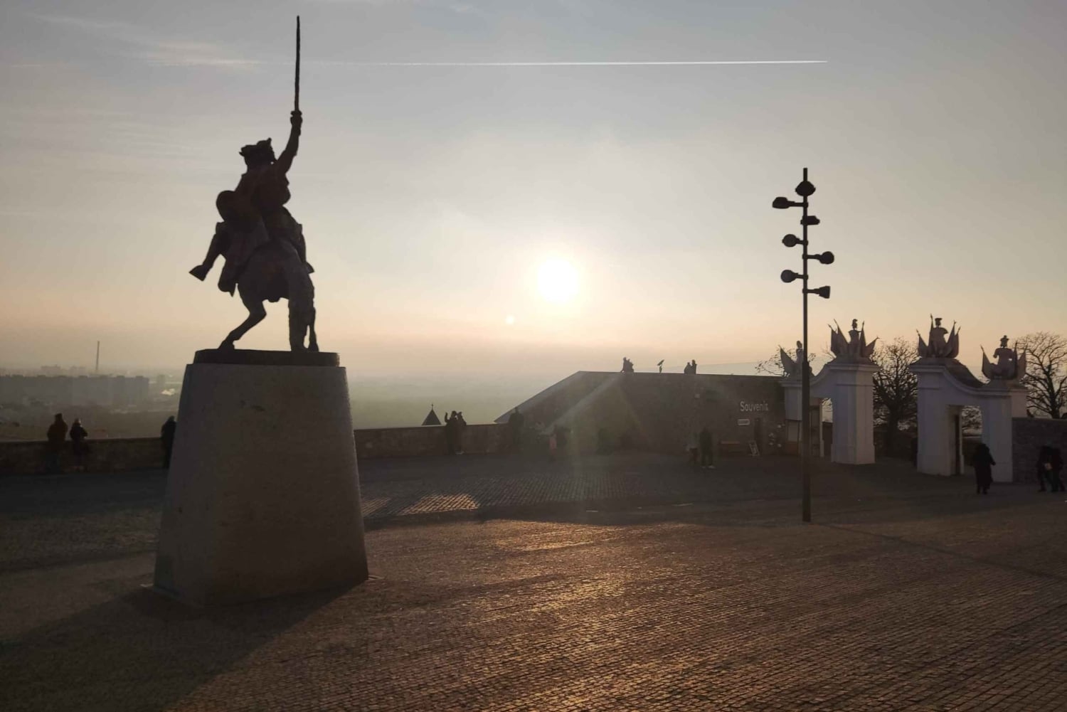 Vienne : Marché de Noël de Bratislava et visite du château de Devin