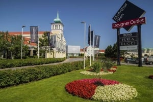 Vienna: Parndorf Designer Outlet & Bratislava Day Trip