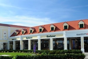 Vienna: Parndorf Designer Outlet & Bratislava Day Trip
