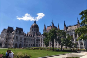 Vienna to Bratislava & Budapest Private Minivan Tour