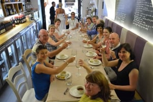 リュブリャナ：スロベニア料理のテイスティング付きウォーキング ツアー