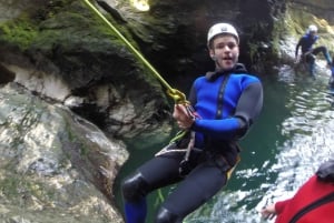Bled: esclusiva avventura di canyoning sul lago di Bled di 3 ore
