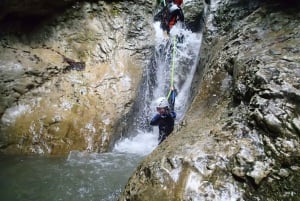 Bled: Exclusief canyoning-avontuur van 3 uur op het meer van Bled