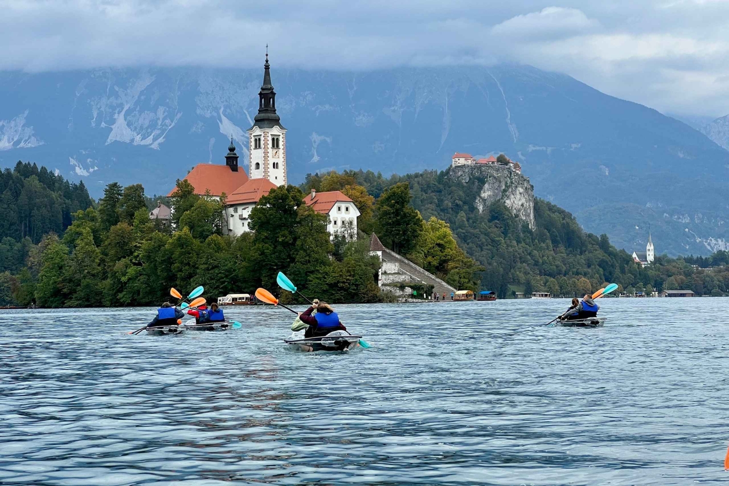 Bled: Tour guidato in un kayak trasparente