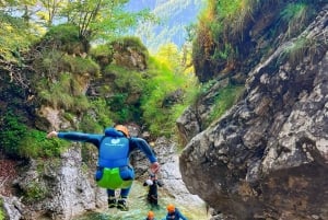 Bovec: Aventura de canyoning de 4 horas