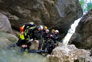 Bovec: Kanioning z przewodnikiem dla początkujących we Frataricy