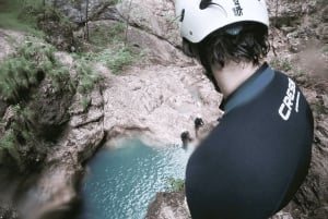 Bovec: Experiência de canyoning com fotos e transporte incluídos