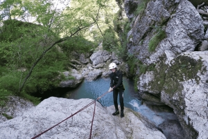 Bovec: Canyoning-oplevelse med fotos og transport inkluderet