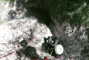 Bovec: Canyoning-oplevelse med fotos og transport inkluderet