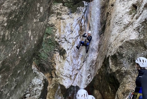 Bovec: Nem canyoning-tur i Sušec (niveau 1) + foto
