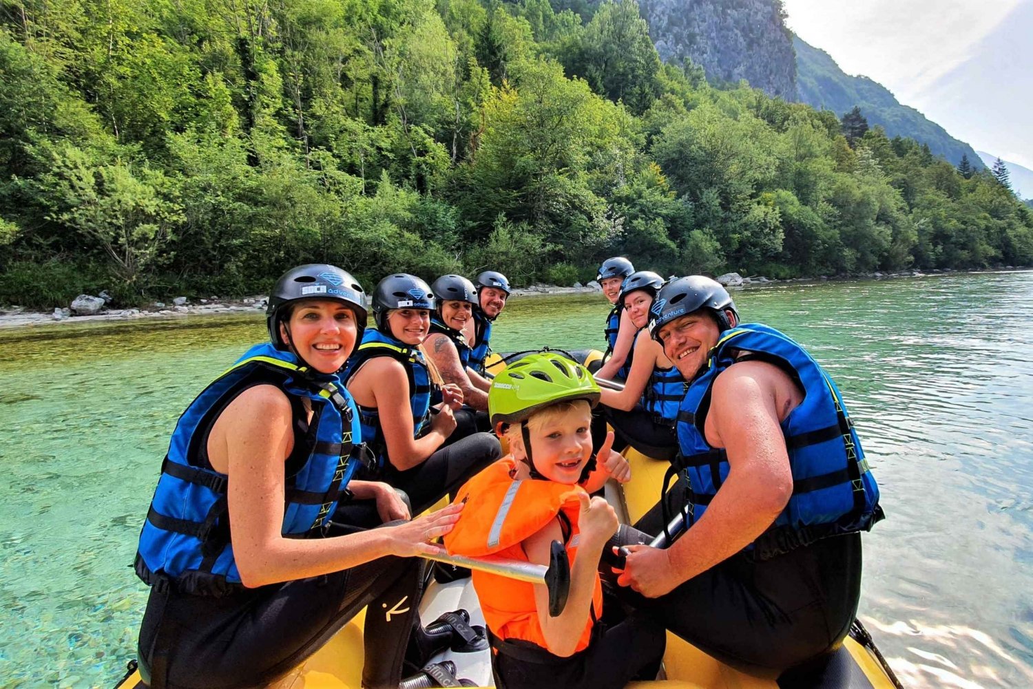 Bovec: Familieeventyr Rafting på Soča-floden + GRATIS fotos