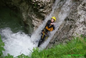 Bovec: Halvdags Canyoning-tur