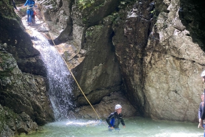 Bovec: medium canyoning tour in Fratarica gorge (level 2)