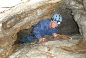 Bovec: aventura de espeleologia na montanha