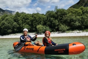 Bovec: PackRafting-tur på Soca-floden med instruktør og udstyr