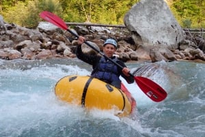 Бовец: рафтинг-тур по реке Соча с инструктором и снаряжением