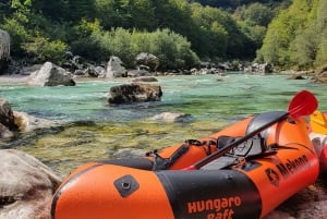 Bovec: PackRafting Tour Soca-joella ohjaajan ja varusteiden kanssa