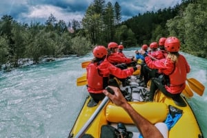 Bovec: raftingavontuur op de rivier de Soča met hoteltransfers