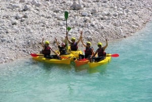 Бовец: 1-дневный курс каякинга для начинающих по реке Соча