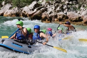 Bovec: Soča River Rafting Adventure med bilder og drikke