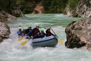 Bovec: Soča River Rafting Adventure med bilder og drikke