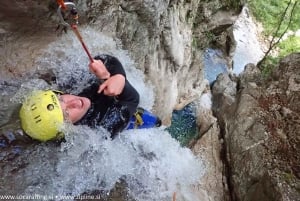 Bovec: Experiencia de Barranquismo en el Cañón de Sušec