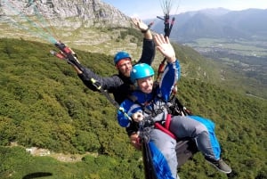 Bovec: Tandem-Gleitschirmfliegen in den Julischen Alpen
