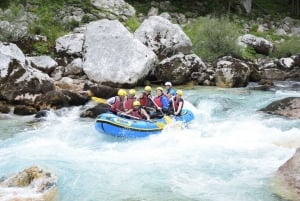 Ab Bovec: Wildwasser-Rafting auf der Soča