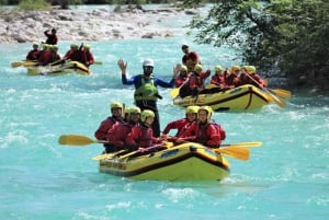 Bovec: La tua spedizione di rafting definitiva sul fiume Soča