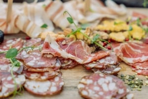 Ljubljana: Ljubljana Foodtour von Sigismundi, Essen & Trinken