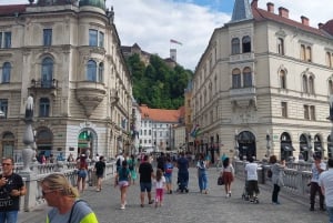 Découvrez Ljubljana avec un guide local agréé. VISITE PRIVÉE