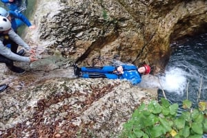 Fra Bovec: Sušec Stream Canyoning i Soča-dalen