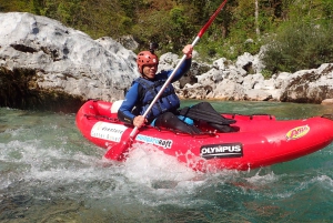 Von Bovec aus: Wildwasser-Kajakfahren auf der Soča