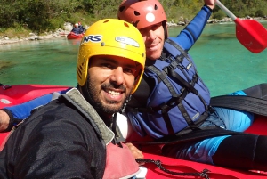 Von Bovec aus: Wildwasser-Kajakfahren auf der Soča