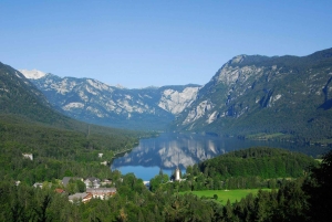 Из Любляны: однодневная поездка в Блед и Бохинь + местный пикник