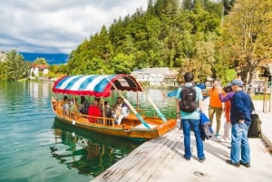 From Ljubljana: Lake Bled and Bled Castle Tour