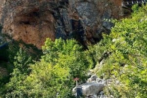 Ljubljanasta: Logarin laakso ja Solčavan panoraamatie.