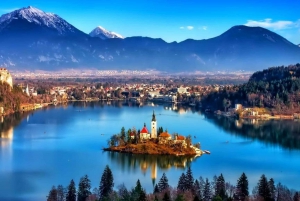 From Ljubljana: Trip to Lake Bled and Bled Castle