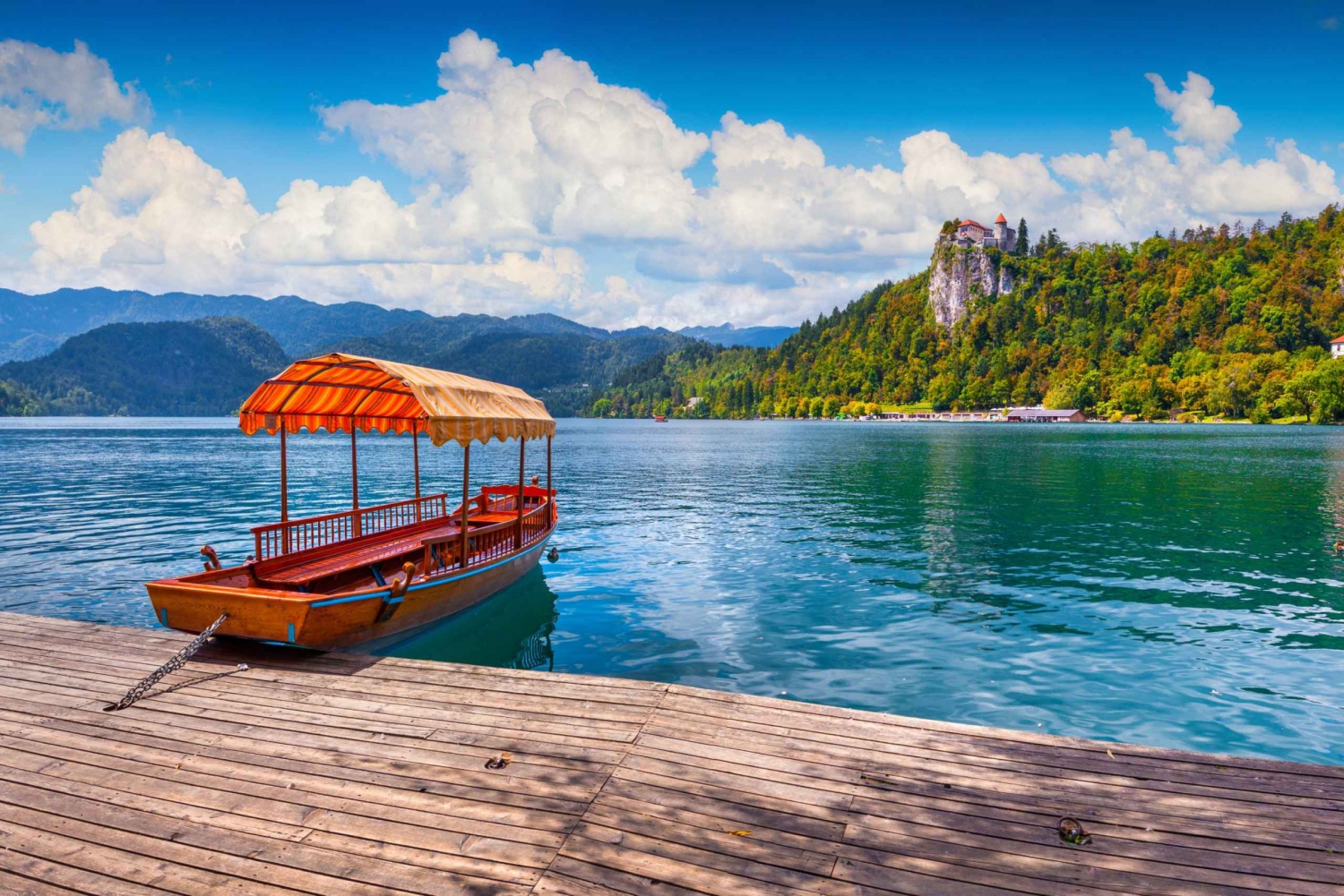 Fra Poreč: Bled-søen i Alperne