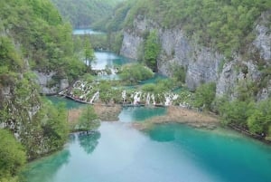 Ze Splitu lub Trogiru: wycieczka z przewodnikiem po Jeziorach Plitwickich