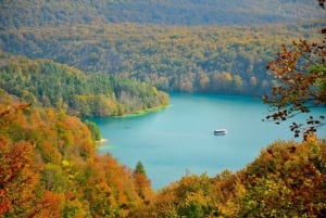Ze Splitu lub Trogiru: wycieczka z przewodnikiem po Jeziorach Plitwickich