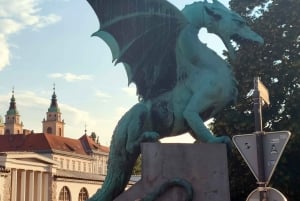 Du marais à l'État : Une visite guidée audioguide à Ljubljana